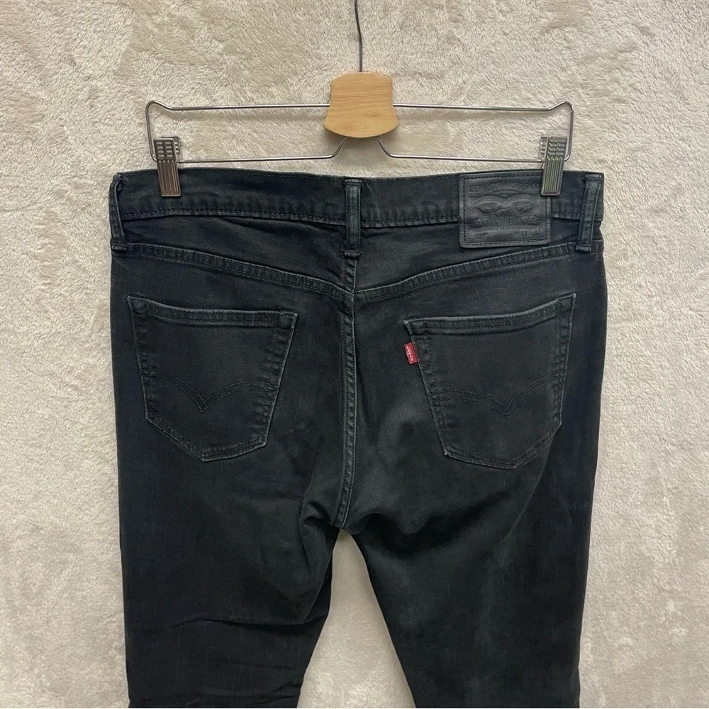 Levi’s men’s 511 slim fit jeans black size 33/34*